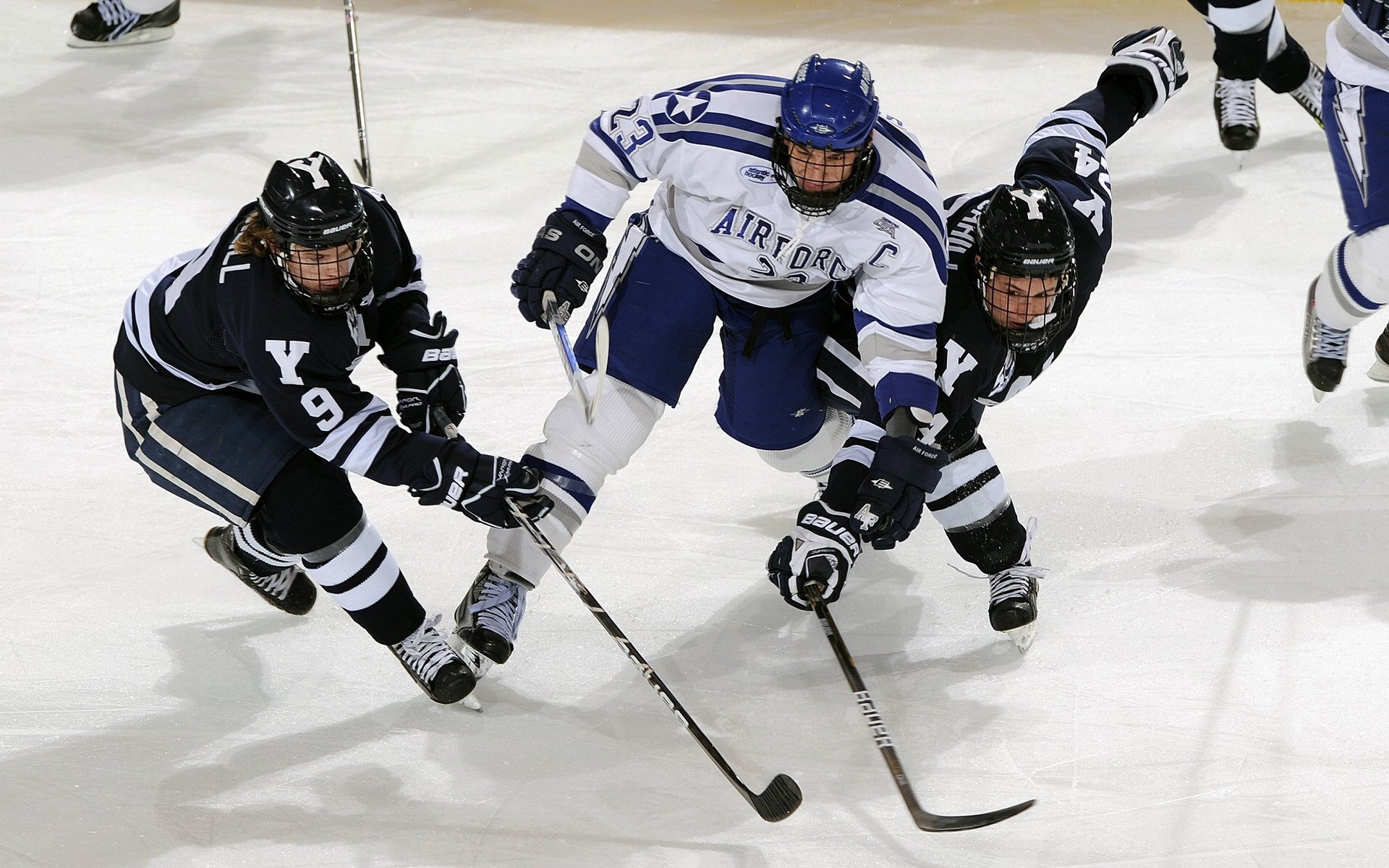 格勒鲁斯在客场取胜，球队士气高涨，格鲁德对奥勒松